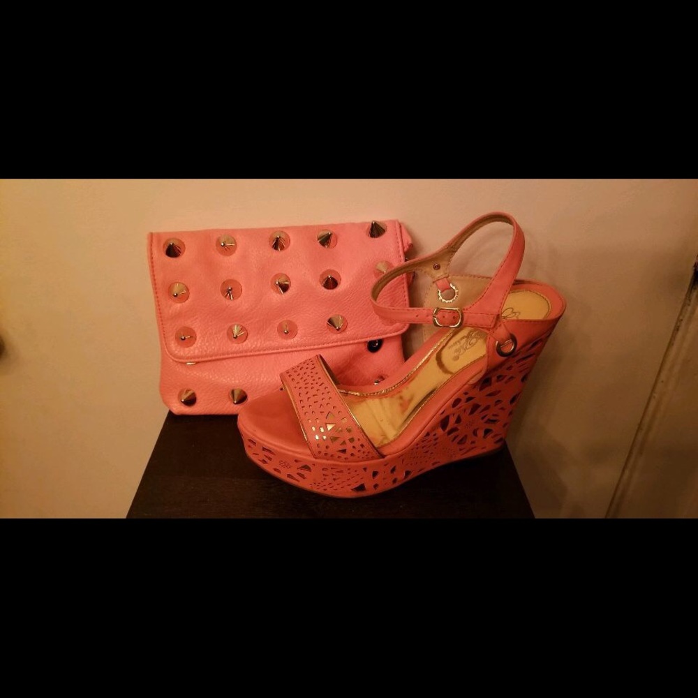Wedge sandal and clutch